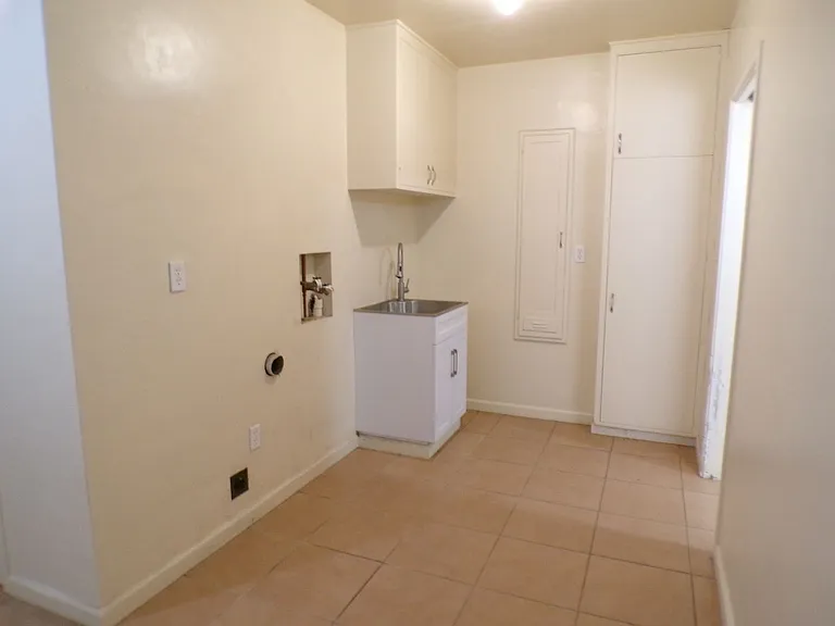 18832 Mello Rd — Photo 11