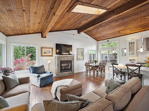 4th image of 22954 Conifer Drive