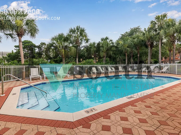 4691 Amhurst Cir — Photo 28