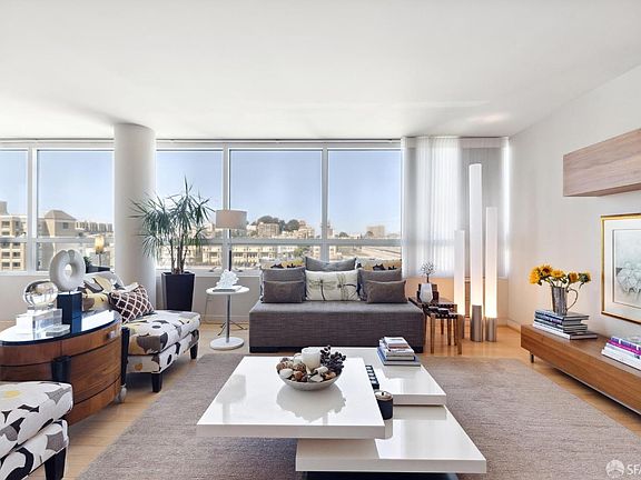 3rd image of 1388 Gough St APT 1201