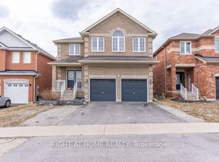 1373 Hunter St, Innisfil, ON L9S0H5