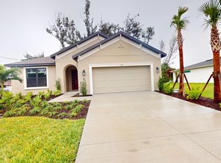 122 SW 34th Ave, Cape Coral, FL 33991