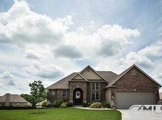 1832 Veterans Rd, Warrensburg, MO 64093