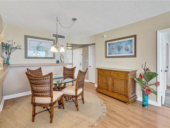 4th image of 3554 Ocean Dr