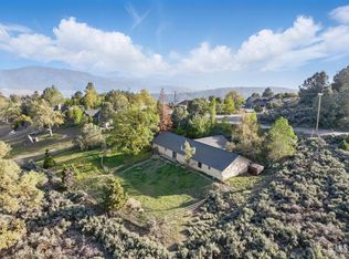 24980 Sunset Way, Tehachapi, CA 93561