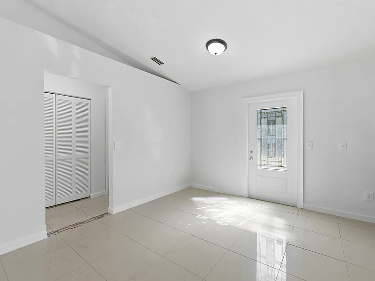14242 77th Pl N — Photo 12