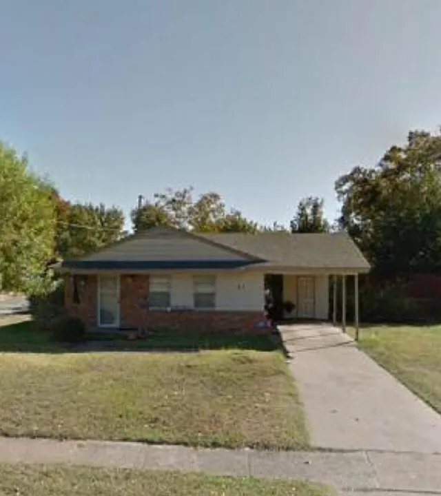 820 N Story Rd