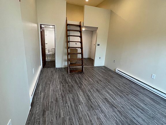3rd image of 4021 W Girard Ave #A