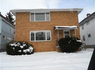 16913 Grovewood Ave, Cleveland, OH 44110
