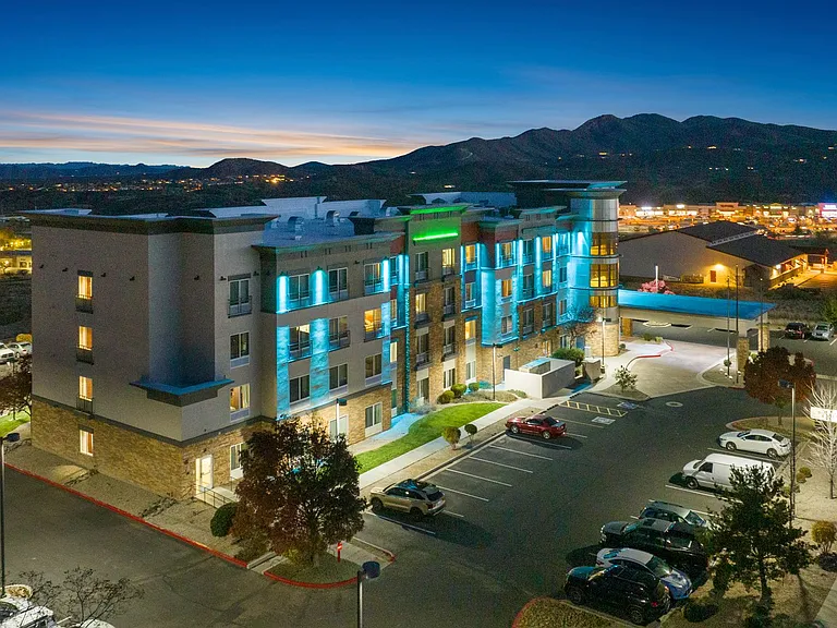 The View at Prescott Valley — Photo 20