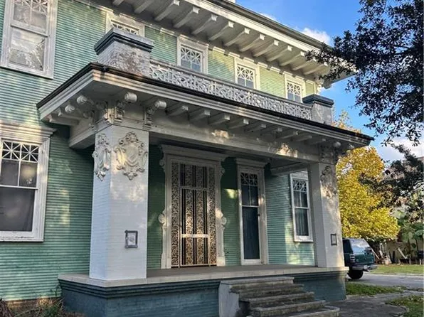 2221 Esplanade Ave, New Orleans, LA 70119