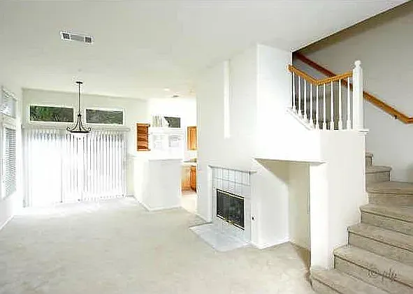 2 bed, 2.5 bath, 1108 sqft, $3,299 — Photo 4