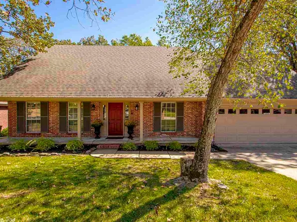 8327 Windsor Valley Dr, N Little Rock, AR 72116