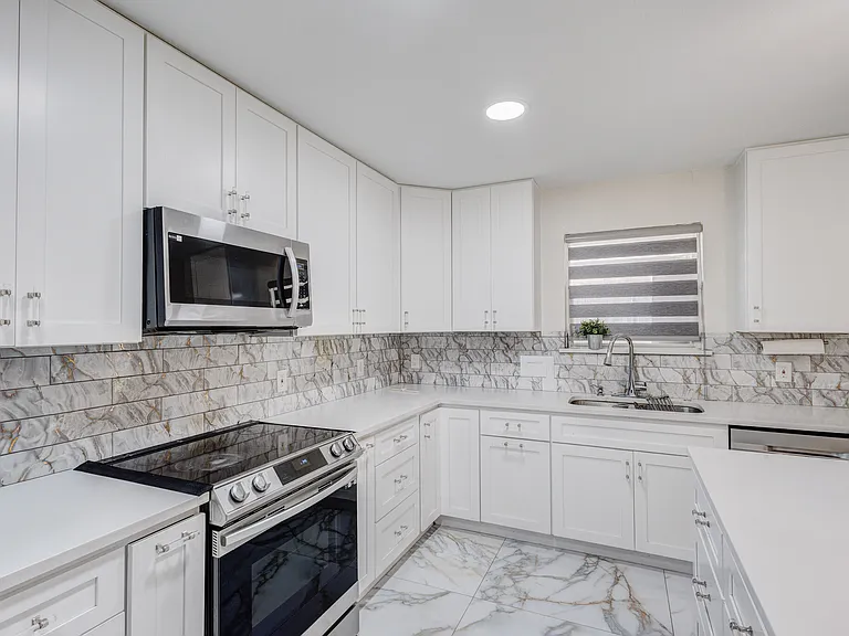 519 Darlene Trl — Photo 20