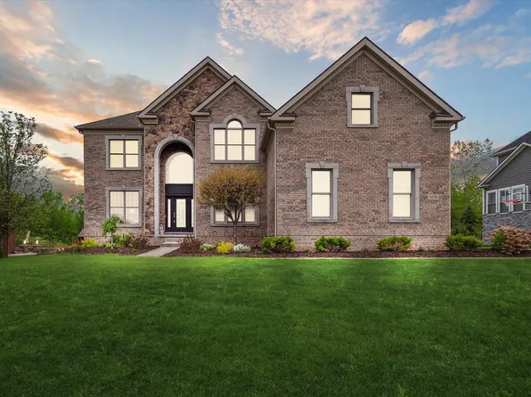 4138 Timber Ridge Dr, Ann Arbor, MI 48108