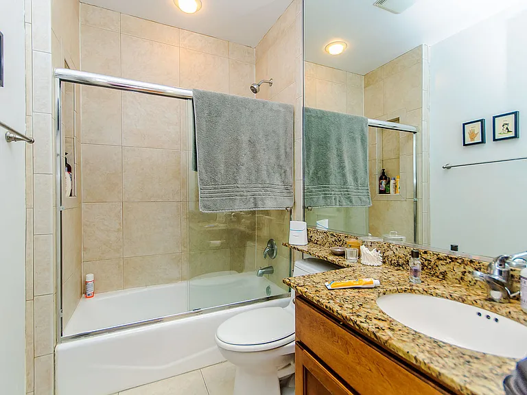 531 N Wells St #166-W — Photo 38