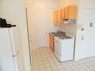 Rented by J Misrahi Realty Corp