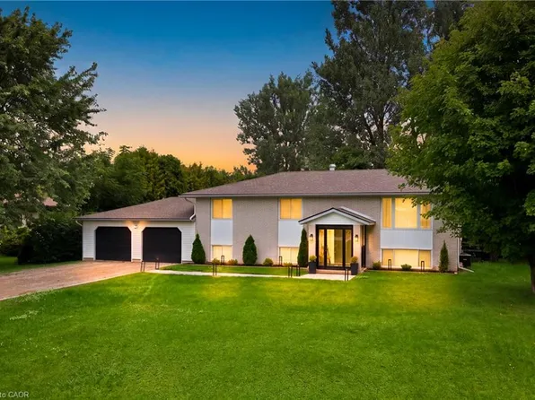 503 Wellington Rd #7, Elora, ON N6C 4R3