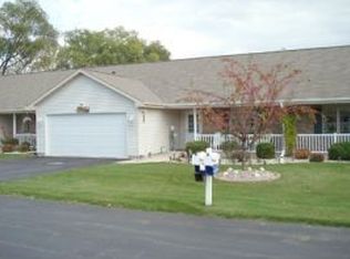 2730 Havenwood Dr UNIT B, Oshkosh, WI 54904