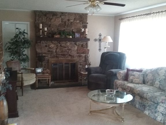 5th image of 101 Ivey Ln
