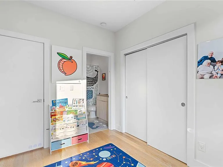 15 Daniel St SE #1 — Photo 34