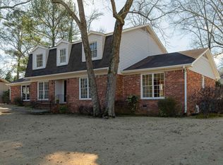2028 Crestmont Dr, Birmingham, AL 35226