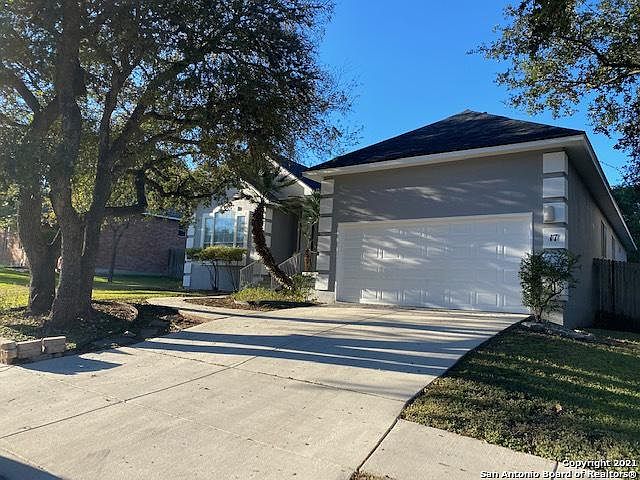 1st image of 17 Bentwood View Dr