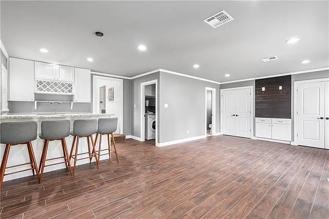 902 Main St — Photo 10