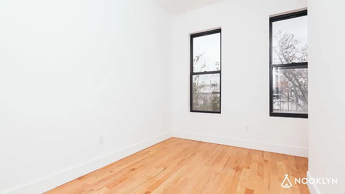 Rented by Nooklyn NYC LLC | media 12