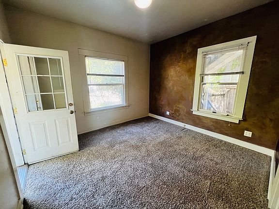 5th image of 1910 Salem St Unit A
