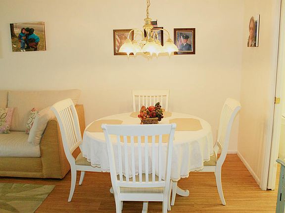 5th image of 2862 Crosley Dr W APT F