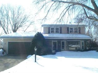 5769 Richmond Dr, Fitchburg, WI 53719