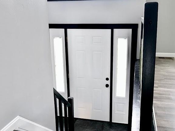 3rd image of 6566 Seminole Dr