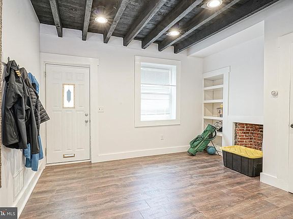 5th image of 1026 N Orianna St