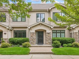 519 Willoughby Way W, Minnetonka, MN 55305