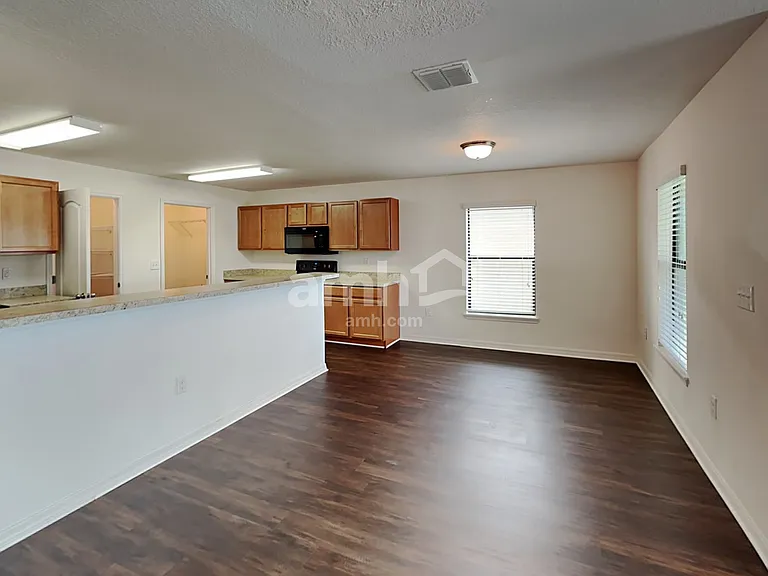 750 Chatham Walk Dr — Photo 5
