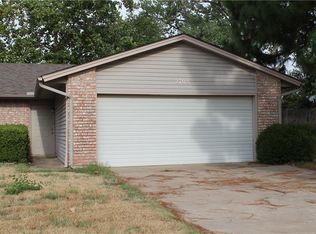 2708 Shoreridge Ave, Norman, OK 73072