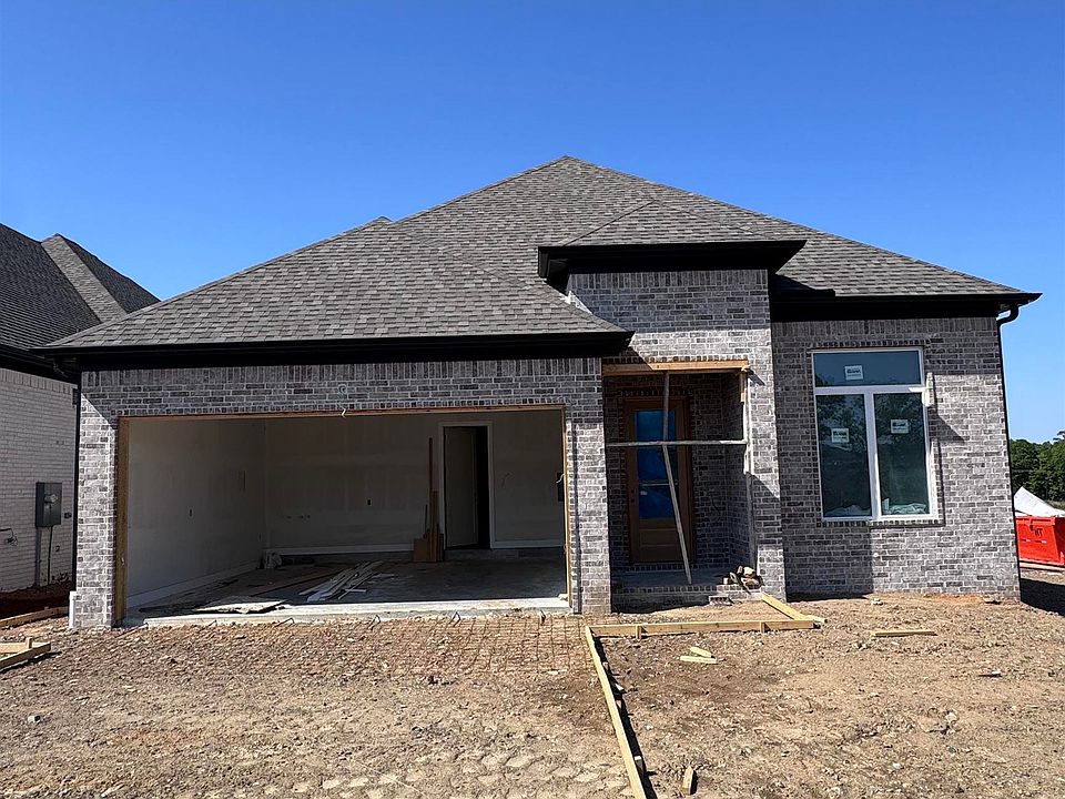 1st image of 32 Mountain Brook Rd