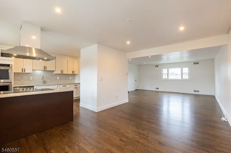 3 bed, 2.0 bath, $3,600 — Photo 1