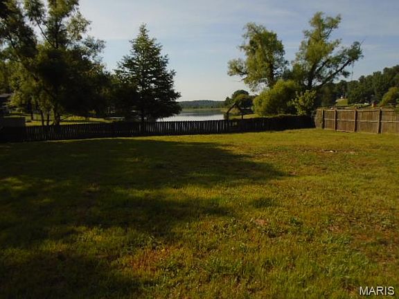 3rd image of 1197 Bella Vista Dr