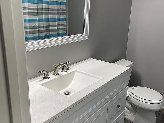 2nd image of 7 Oak Creek Dr APT 3705