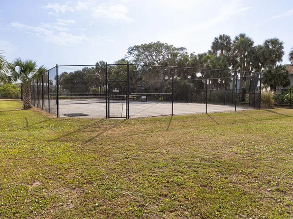 126D Jungle Rd, Edisto Island, SC 29438