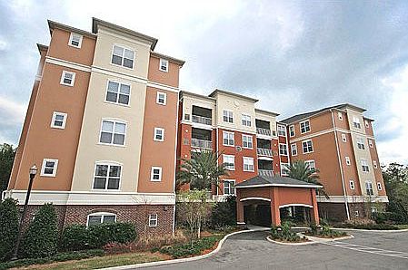 3rd image of 4480 Deerwood Lake Pkwy Unit 146