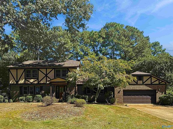 2nd image of 7809 Double Tree Dr SE