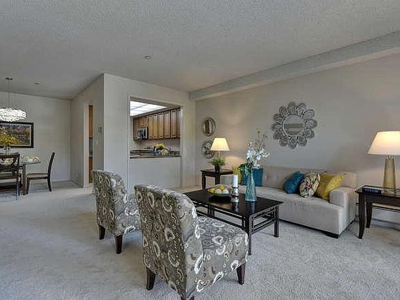 5th image of 320 Elm St APT 105