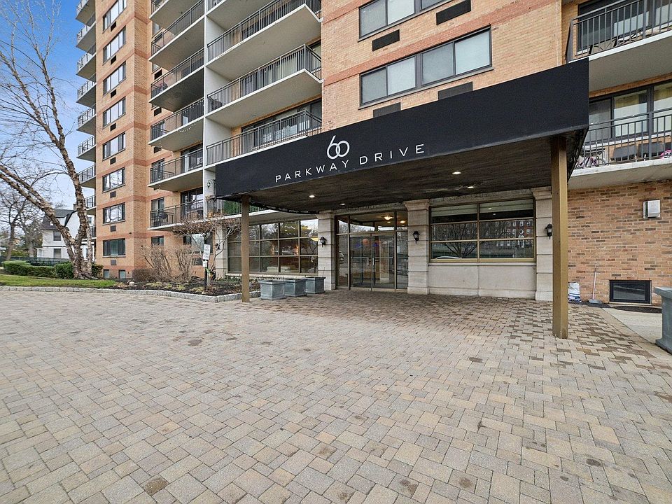 1st image of 60 Parkway Dr E APT 10F