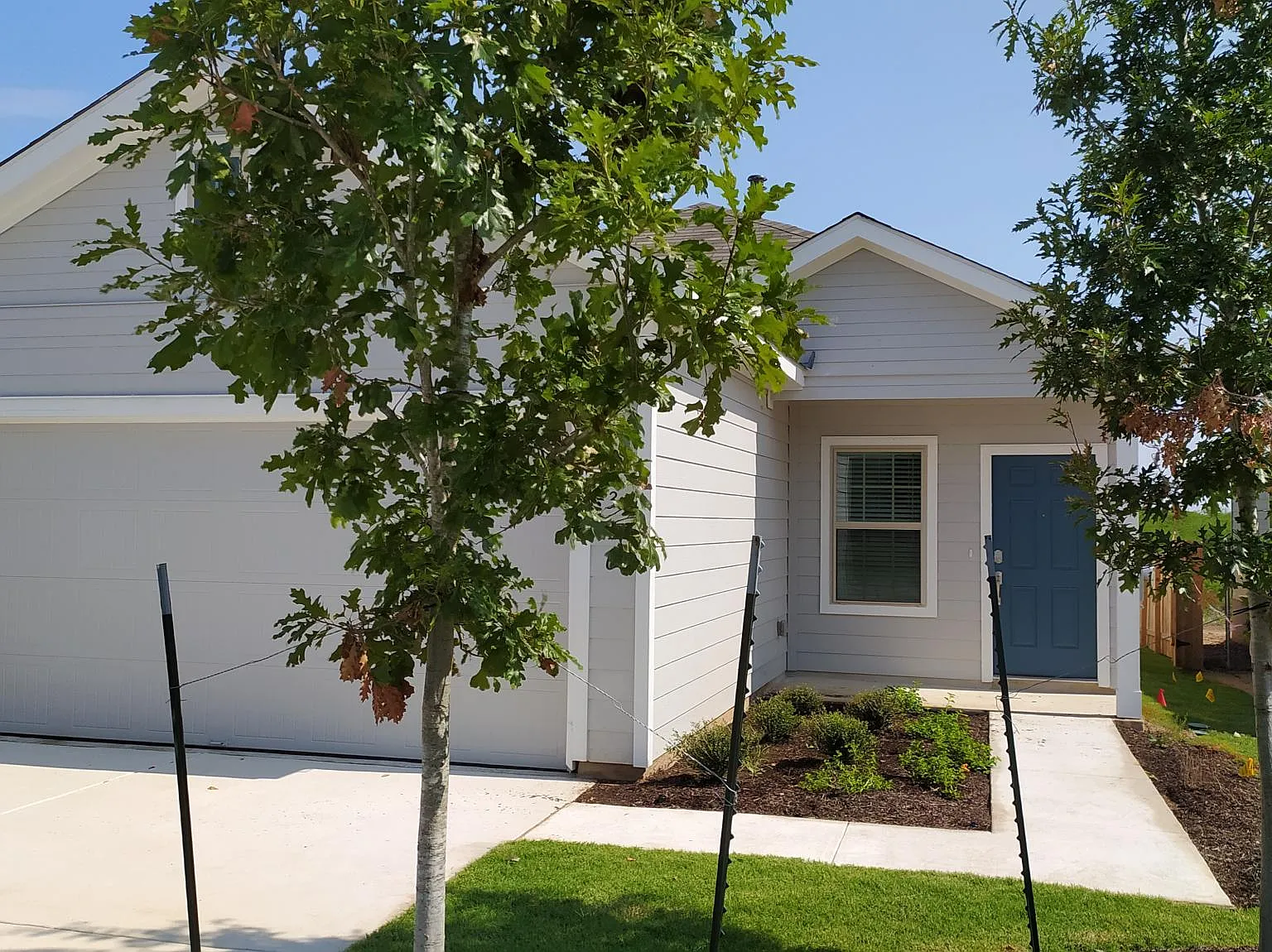 7316 Tonka Ln — Photo 2