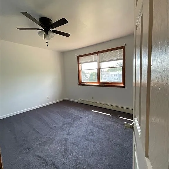 58 Duke St #58 — Photo 24