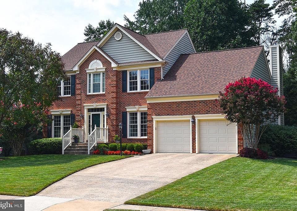 1st image of 13512 Heathrow Ln