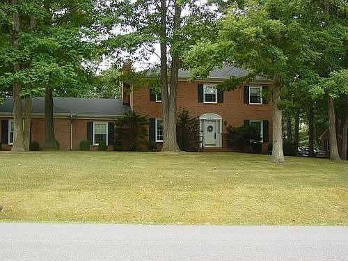1st image of 404 Chamonix Dr